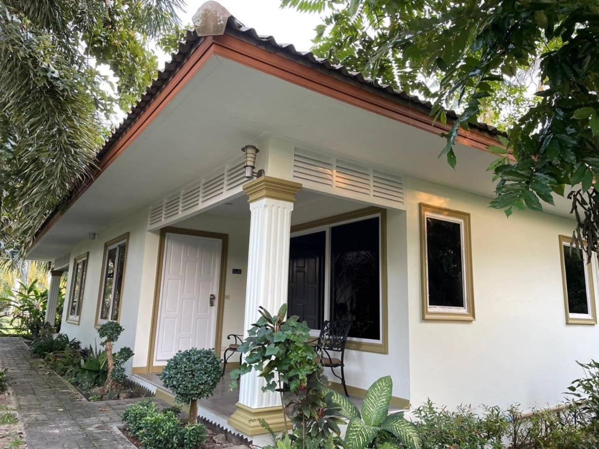 Vacation Garden Villa Thalang Ngoại thất bức ảnh